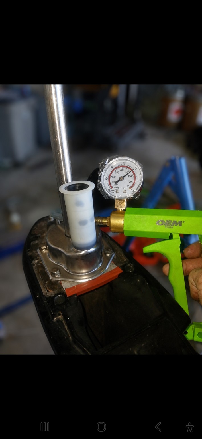 Lower unit components during service